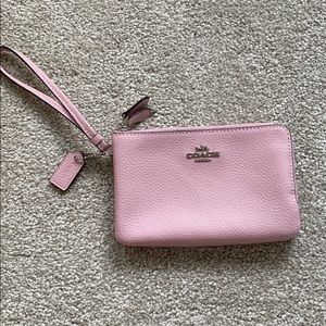 NWOT Coach Wristlet